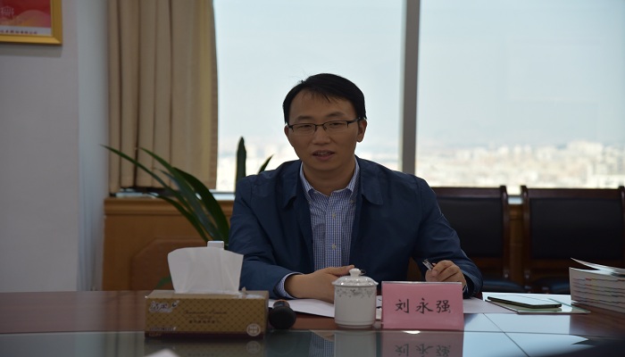 广东证监局副局长刘永强一行走访调研东莞证券并与企业座谈